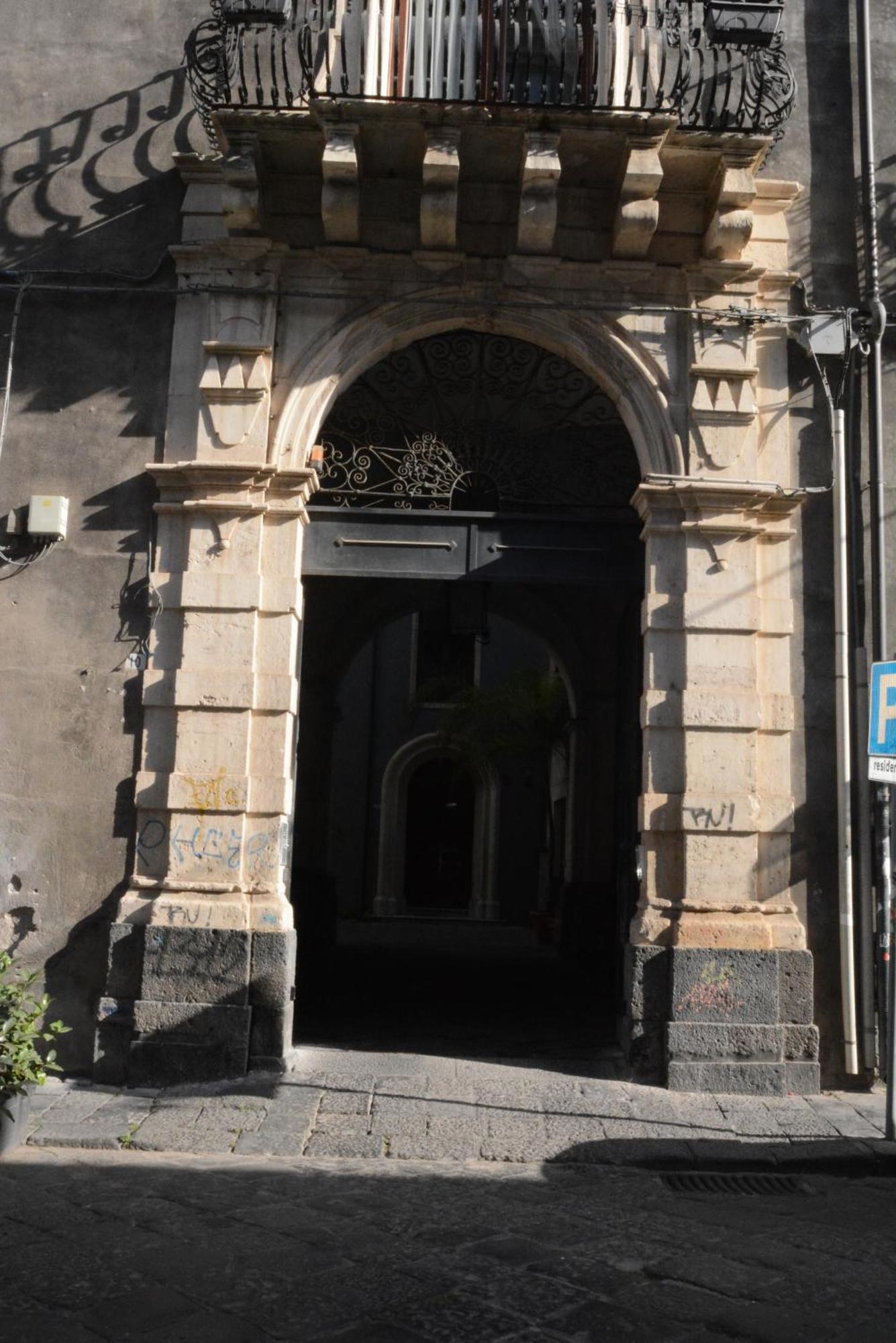 شقة Casa Filippo كاتانيا المظهر الخارجي الصورة